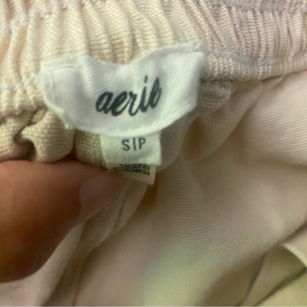 Aerie Womens Baggie Bloomer Tan Pants GUC SP - Picture 3 of 7